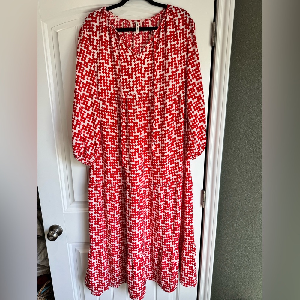 Dokotoo Red White Floral Tiered Maxi Dress 2X Boho Cottagecore Plus